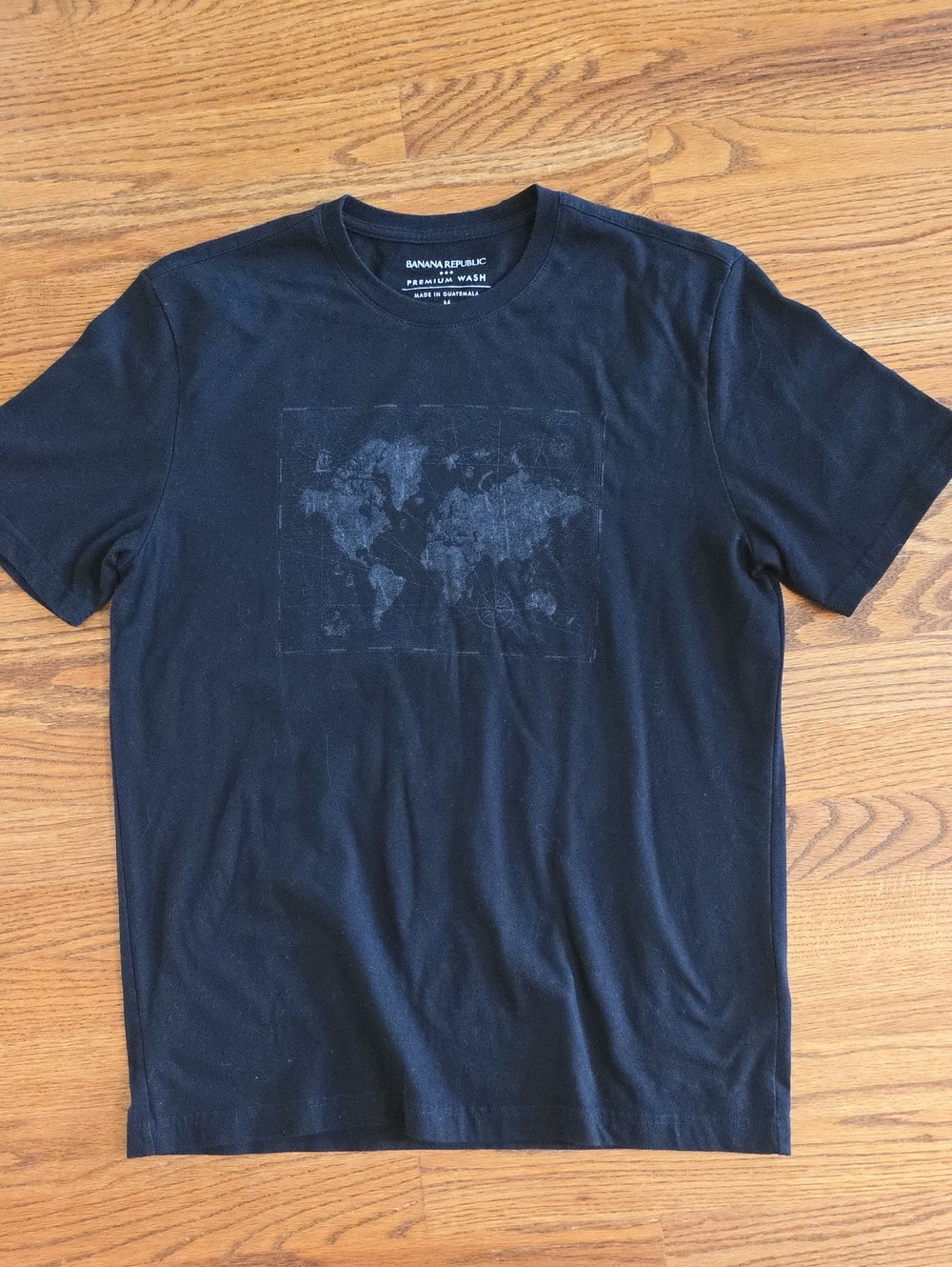 Banana Republic Black Graphic Crewneck T-Shirt